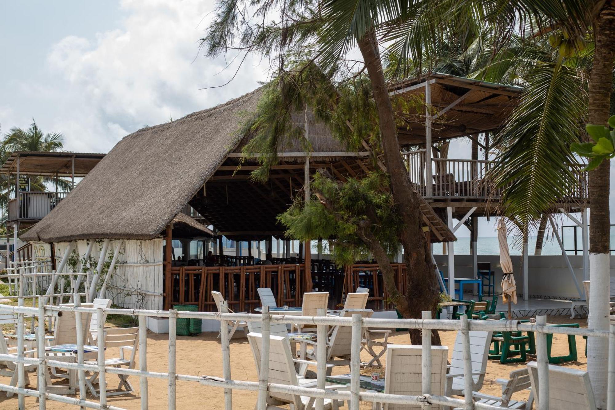 Tahiti Hotel Cotonou Exterior foto