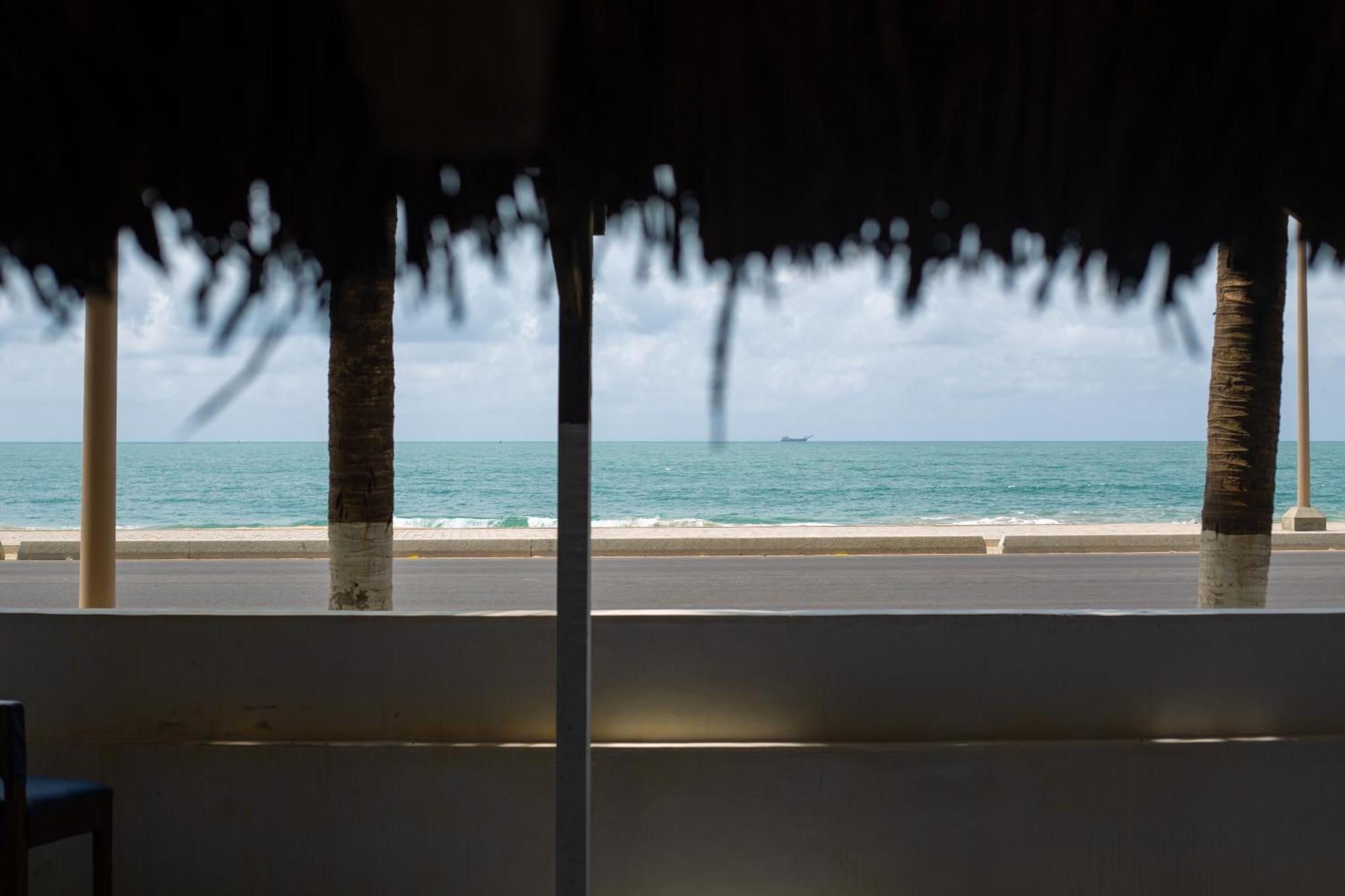 Tahiti Hotel Cotonou Exterior foto